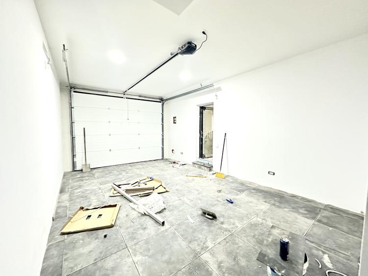 Duplex premium, despartit prin garaj, 5 camere, 218 mp utili - Ghiroda - 10