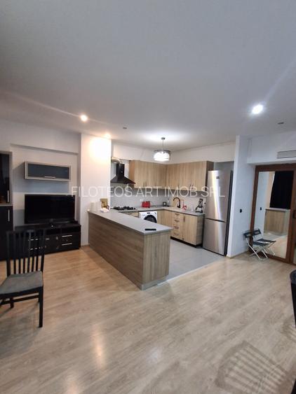 Inchiriere Apartament 3 Camere Rin Grand Hotel Vitan - 2