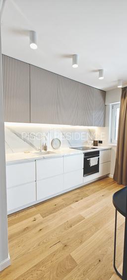 Piața Presei Libere – Lacul Băneasa – Petrom City - 4 camere, loc parcare - 4