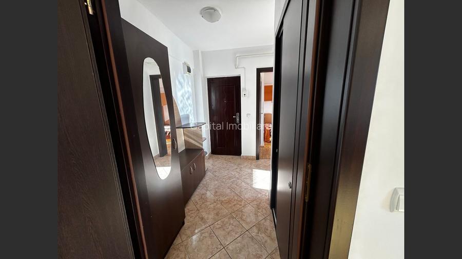 Apartament Slatina - 3 camere, 57.45 mp, zona Crisan
 - 2