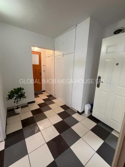 Vanzare 2camere Decomandat Bucatarie inchisa Metrou Crangasi - 3