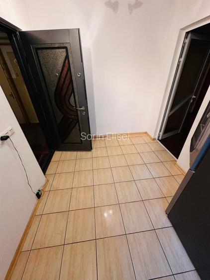 DE VANZARE APARTAMENT 3 CAMERE SI GARAJ - 8