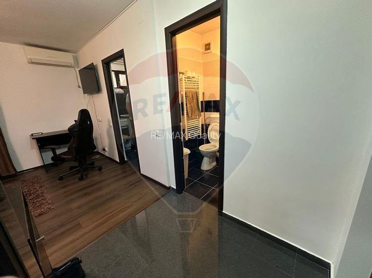 Garsoniera de inchiriat in Titan - 3