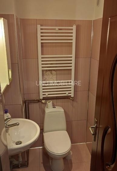 Dacia - Scoala G. Cosbuc - 3 camere decomandat - doua bai - 7