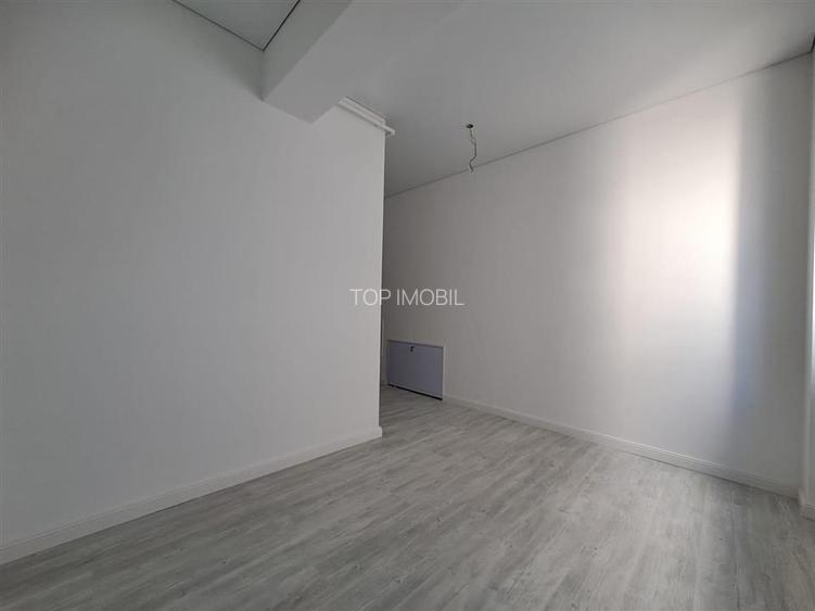 Apartament o camera, decomandat bloc nou- Visan - 7