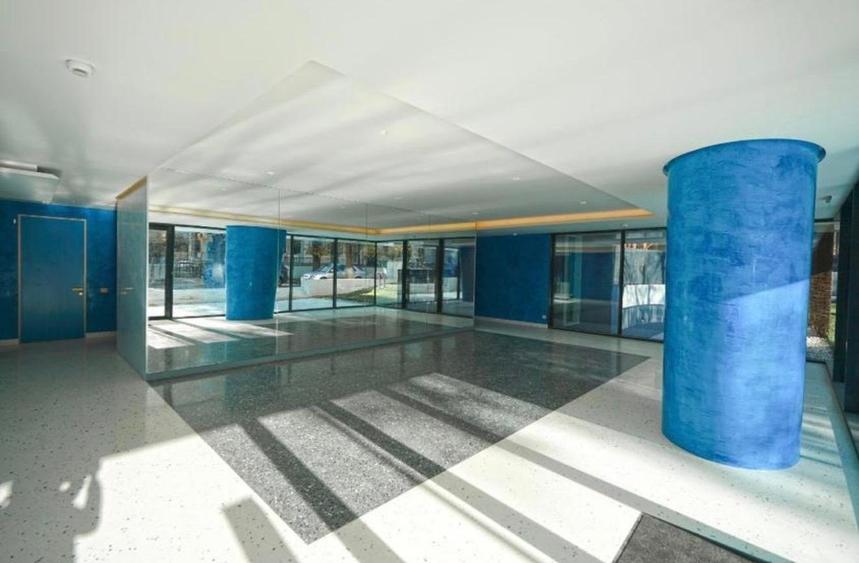 Apartament cu gradina si 2 locuri de parcare  Dorobanti Capitale
