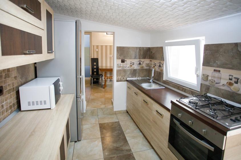 Casa in Oradea - singur in curte pe str.Mestesugarilor - 8