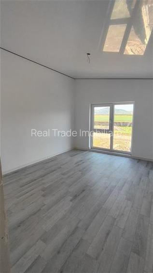 Casa individuala Tarlungeni, cartier Izvor, Brasov - 5