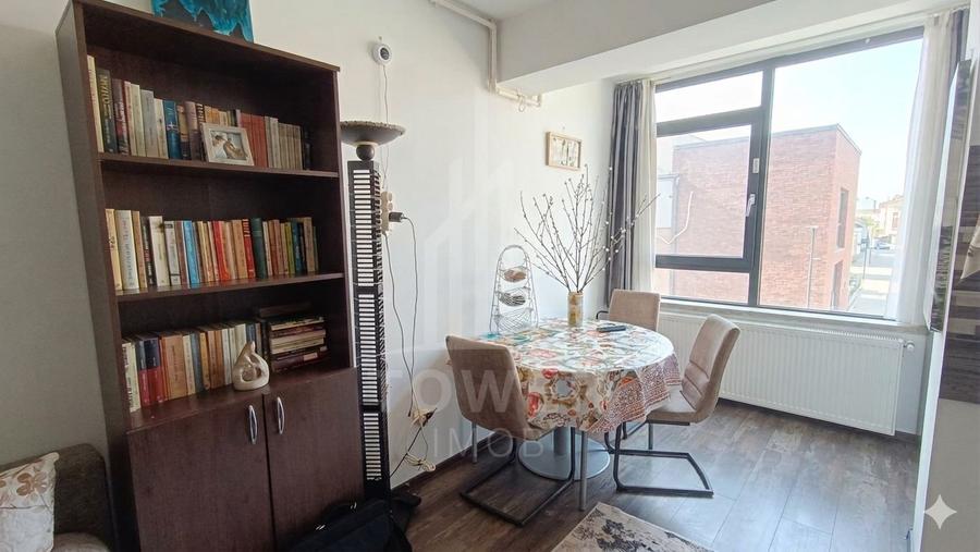 Apartament cu doua Doamna Stanca