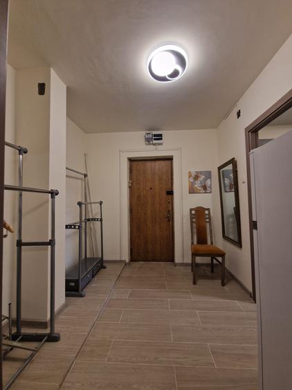 Basarabia - Parc IOR - Apartament 2 camere - Finisaje moderne -totul nou -metrou