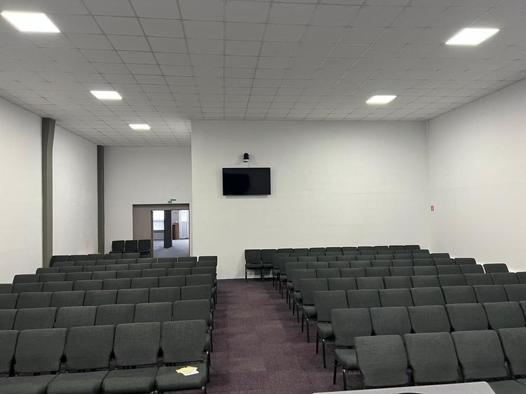 Spatiu comercial Uta de inchiriat