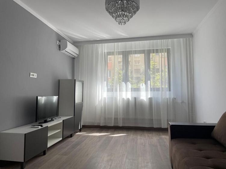 Garsoniera Dristor Metrou