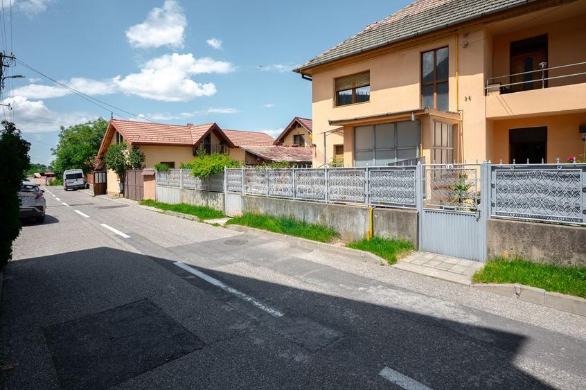 Apartament cu 4 camere la casă | 105 mp Utili | Curte 128 mp - 18