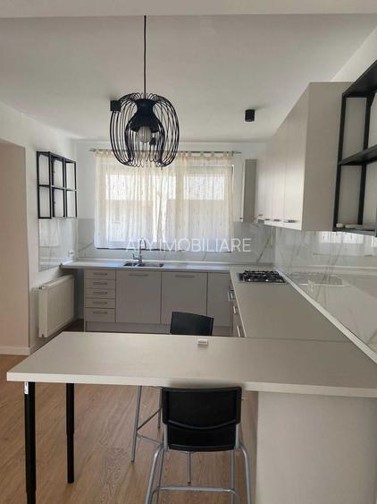 De vanzare Vila individuala LUX + curte Campul Pipera NORD - 2