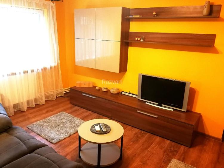 3 camere Podu Roș (1001 Articole) | renovat | 2 balcoane | 10 min Palas - 3