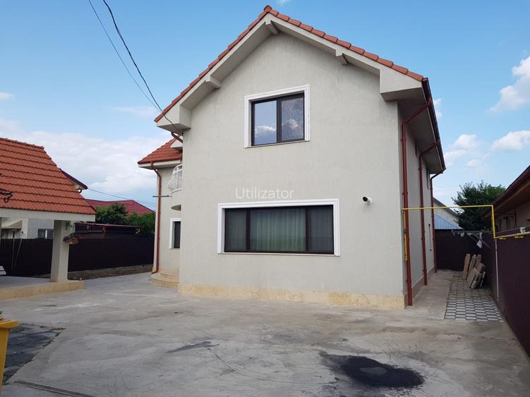 Casă de vânzare Năvodari str Bradului nr 1 bis - 4