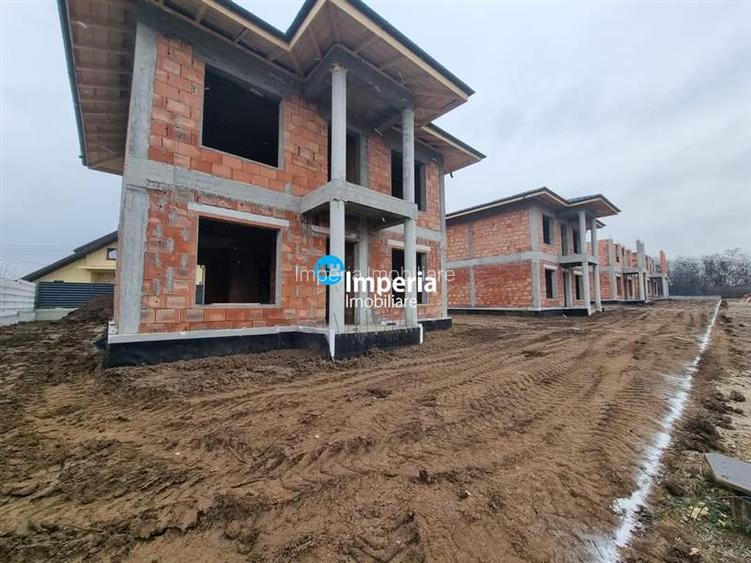 Case premium de vanzare in Bucium Visan - 2