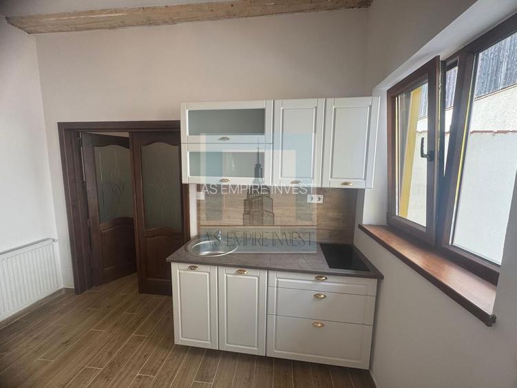 Casă renovată integral, mobilată și utilată – Șchei, Brașov - 9