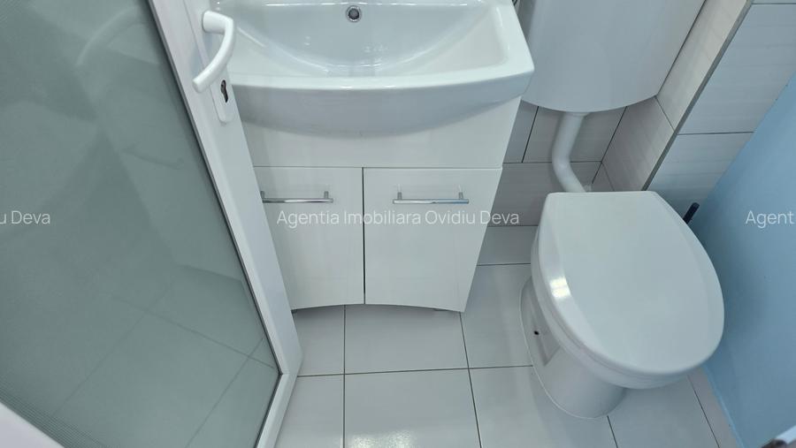 Vand garsoniera in Deva,langa Primarie, et 3,  ideala pentru afacere - 8