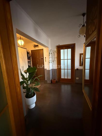 Apartament 2 camere Casa de Cultura - 2