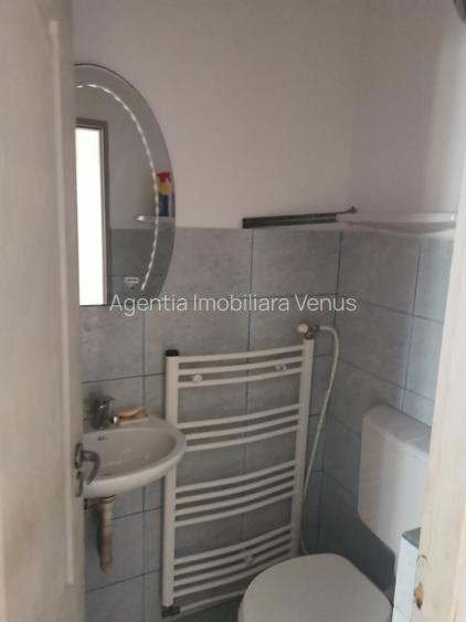 Apartament 3 camere decomandat - 8