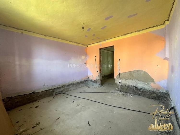 Casa renovabila cu teren generos de 700 mp in zona Garii - Oradea - 9