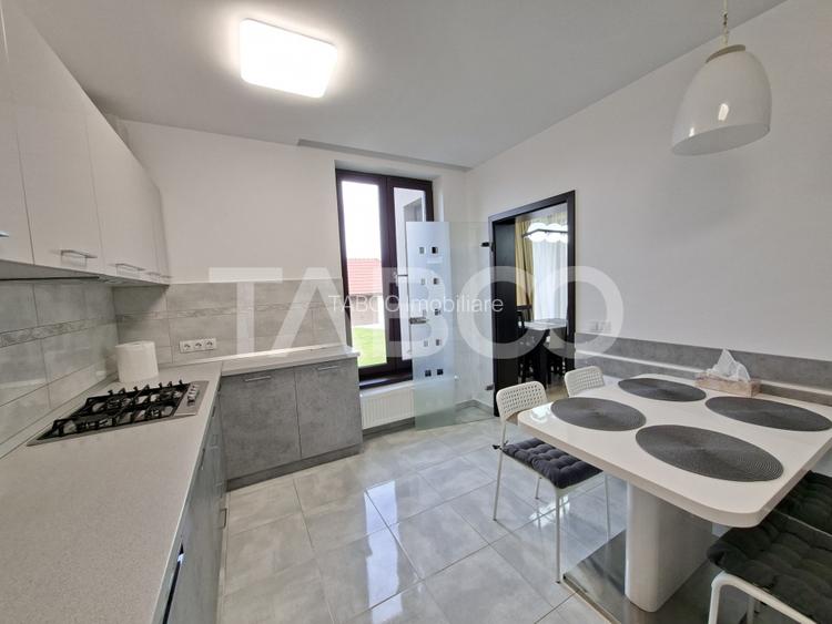 Casa individuala moderna de vanzare 5 camere 2 garaje - 10