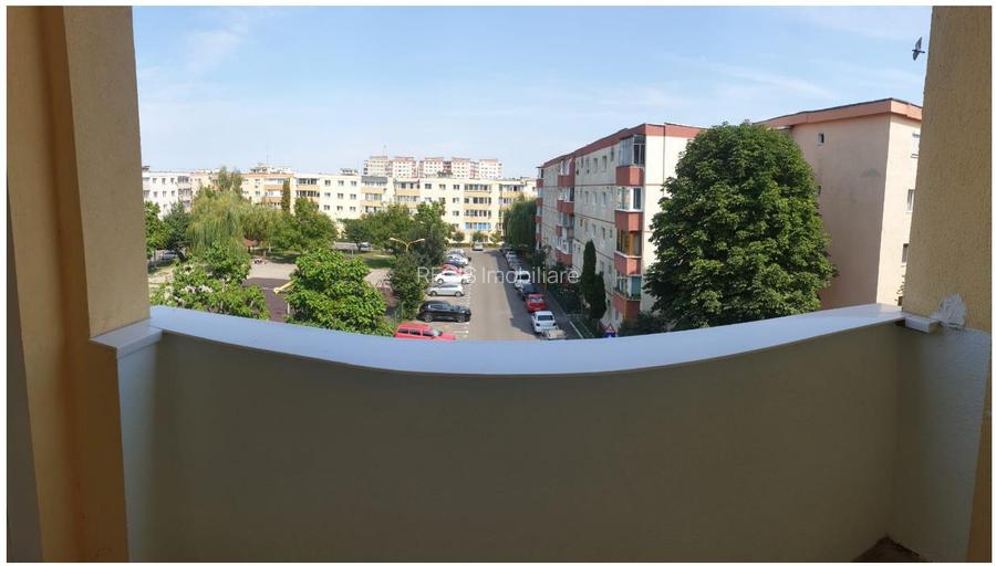 Apartament spatios 4 camere recent renovat Astra - 7