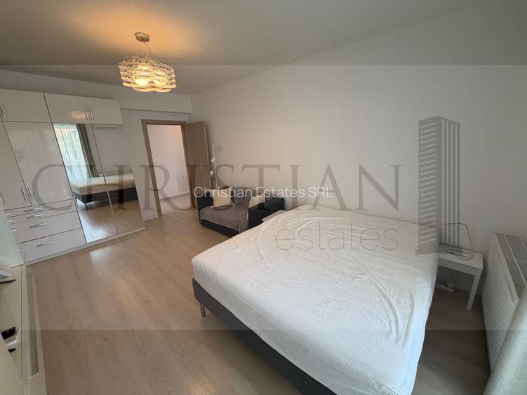 Studio First Use in Complex Quadra Trees - Parcare - 2