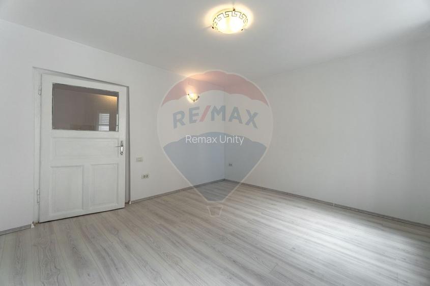 Apartament 2 camere de închiriat – Strada Republicii 31/ Comision 0% - 8