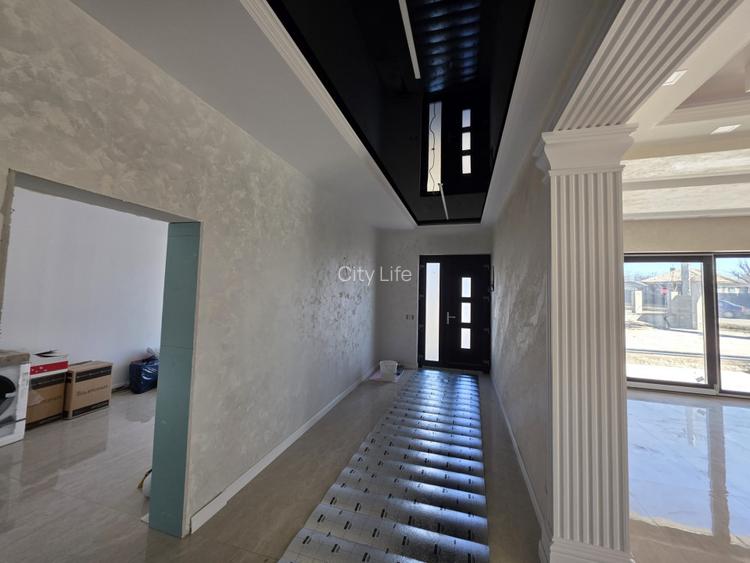 Vila eleganta centru Aroneanu - 6