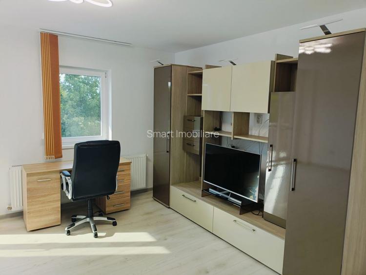 Garsoniera decomandata 46mp utili + loc de parcare subteran zona Tractorul - 2