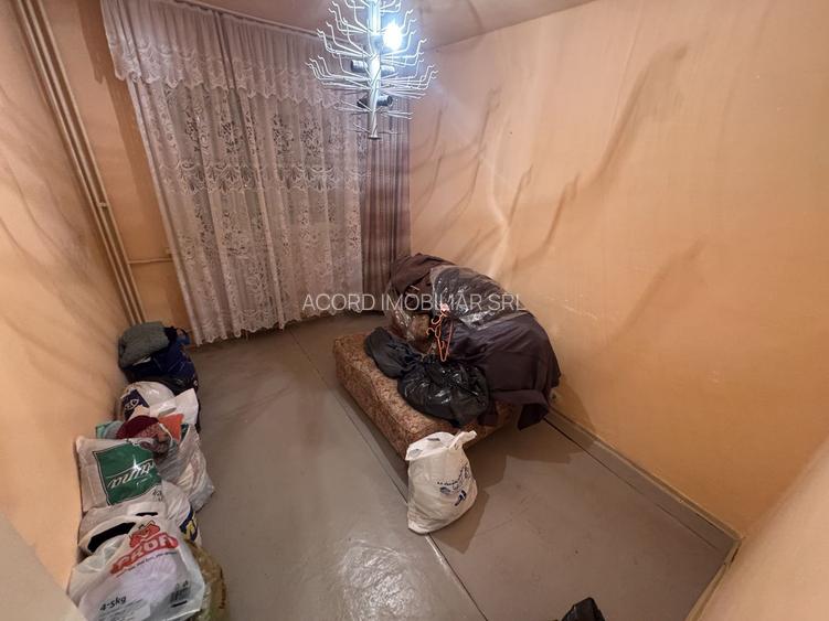 Apartament 4 camere zona Inel 2 - 4