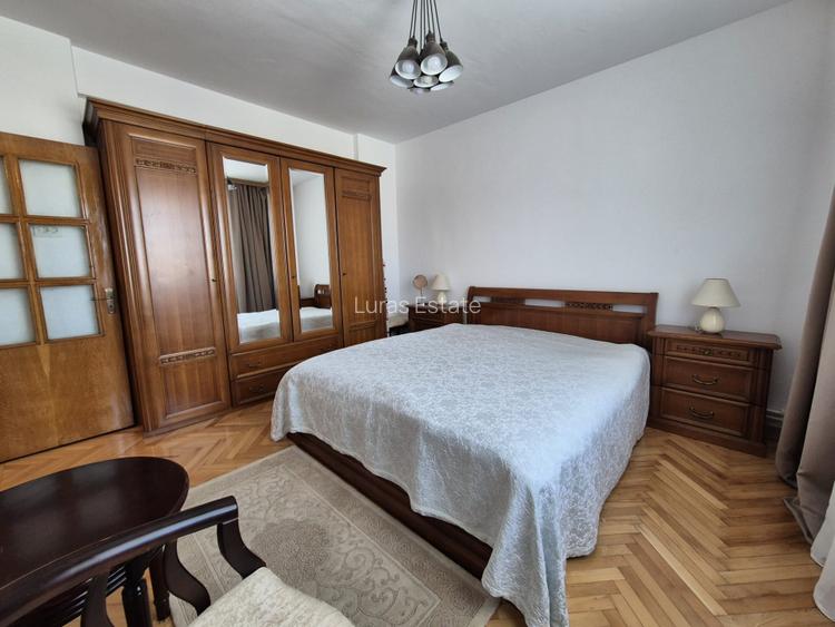 De închiriat – Apartament spațios 3 camere, zona Tomis 2 - 7