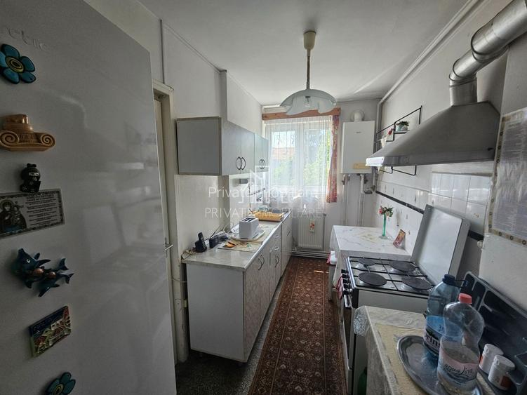 Apartament 2Camere, De Vânzare, Etaj 3, Aleea Carpati - 2