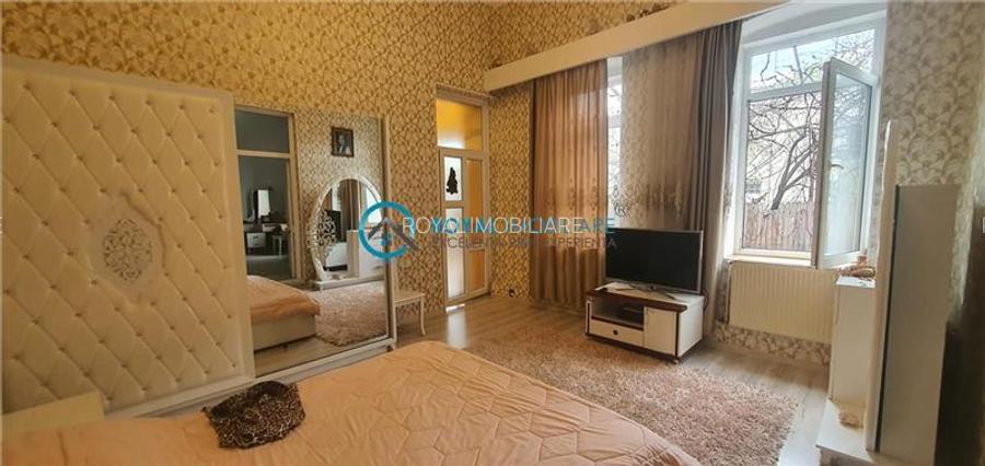 Royal Imobiliare - Vanzare casa zona Centrala - 11