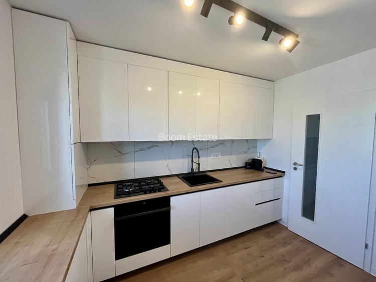 Pozitie Excelenta, Mobilat&Utilat, De Neratat - 6