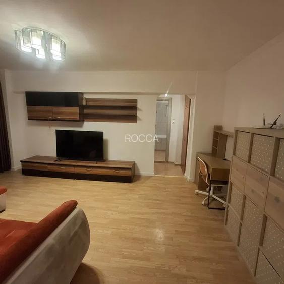 Apartament de 3 camere renovat – parcare inclusă, lângă Parcul IOR, 2 băi - 2
