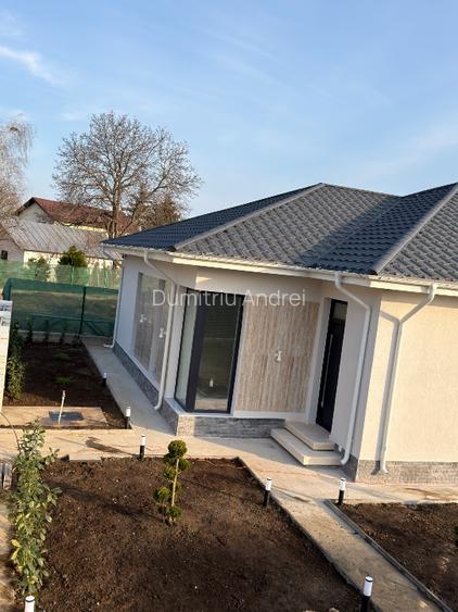 Casă de vânzare Bucov - 12