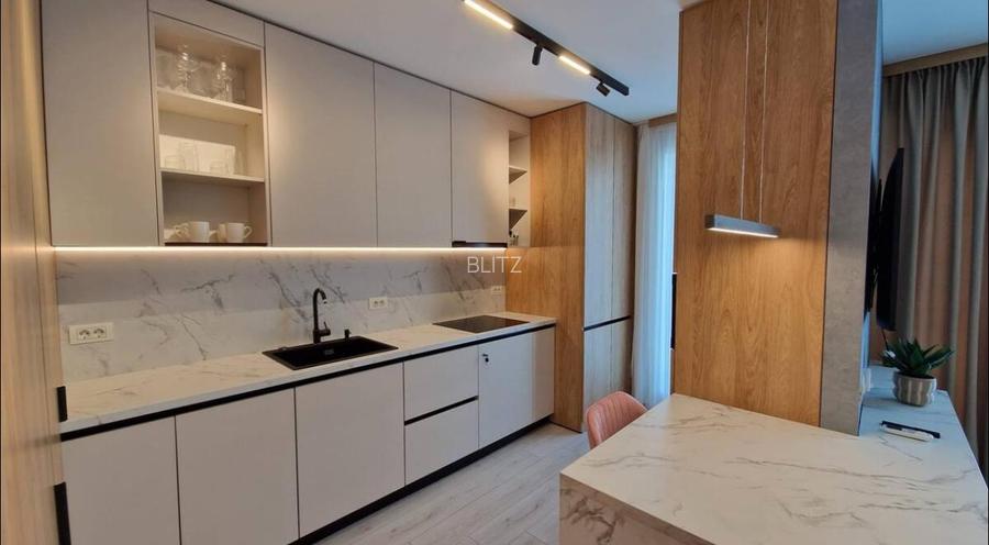 Garsoniera de vanzare, 46 mp, zona President Residence - 9