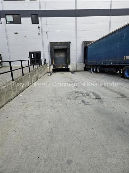 Spatiu Industrial - 3200 mp - Logistica - Depozitare - Distributie - 10