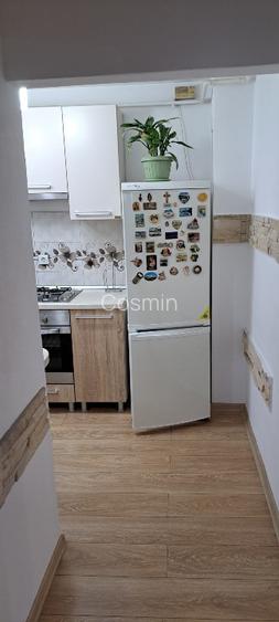 Inchiriez apartament 2 camere cetate bulevard  - 8