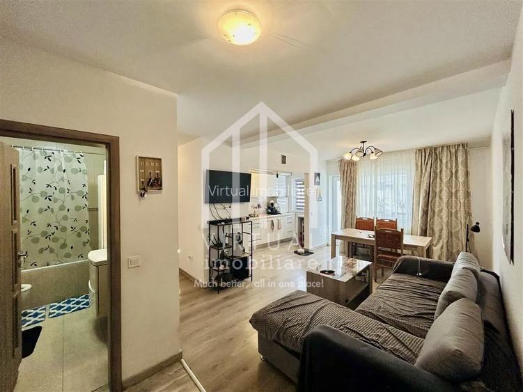 Apartament deosebit de vanzare, cu 3 camere, mobilat si utilat, - 2