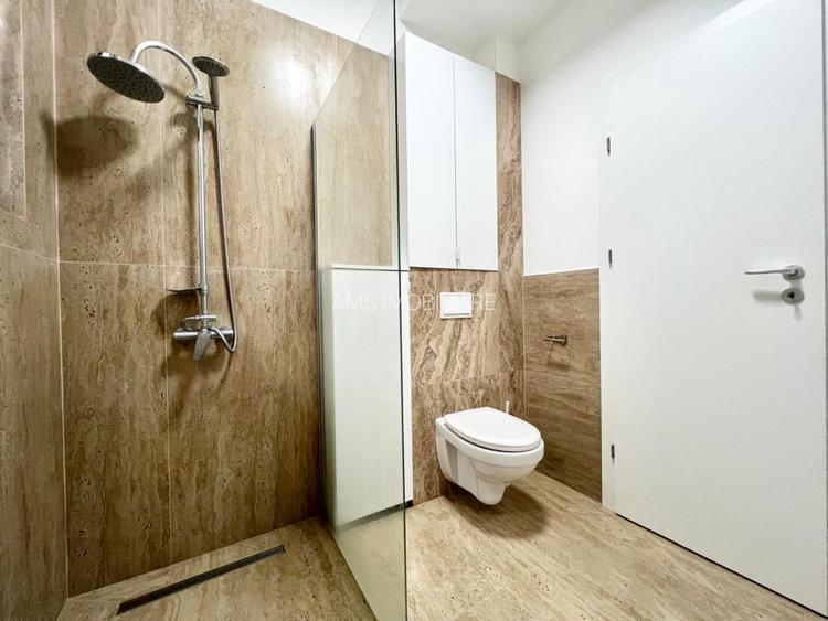 DEOSEBIT / SPATII GENEROASE / POSIBILITATE LOC PARCARE - 21