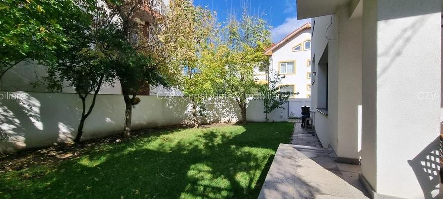 Casă spectaculoasă – 314 mp utili, cramă, terase, 7 camere, teren 432 mp - 2