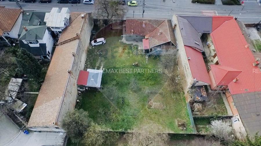 Teren de vanzare in zona Centrala - 2