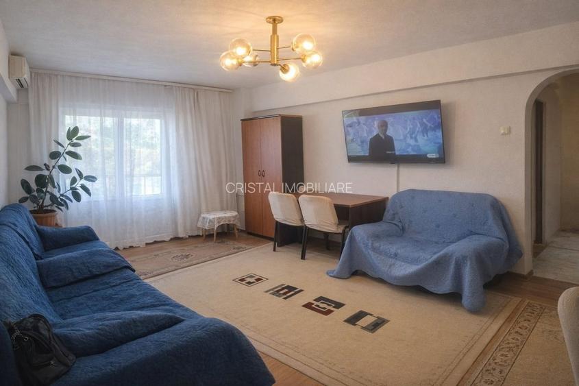 Apartament 3 camere de inchiriat, renovat, zona Panduri – Cotroceni-Pet friendly - 2