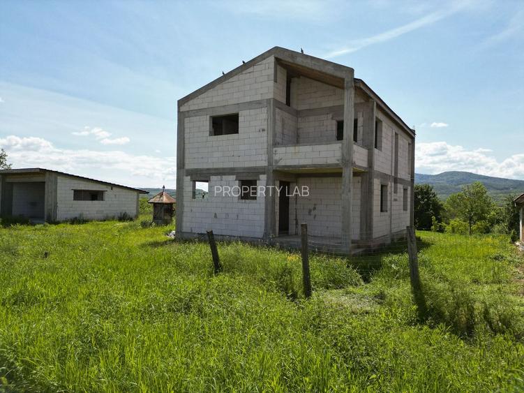 Casă la roșu din BCA de vânzare în Județul Arad - 8