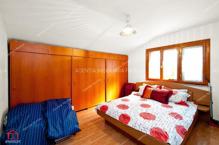 Vila cocheta, situata in centrul istoric al orasului - 15