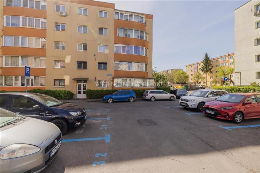 Decomandat, 2camere, insorit, balcon, loc parcare, 2 boxe, Astra, Brasov - 14